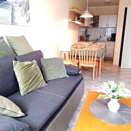 2 Raum Wohnung Morgensonne Mit Balkon Sellin  Bagian luar foto