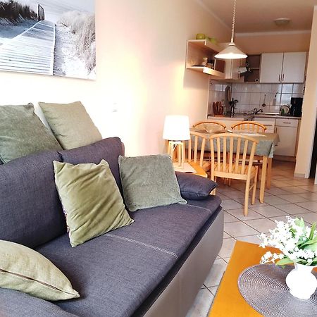 2 Raum Wohnung Morgensonne Mit Balkon Sellin  Bagian luar foto
